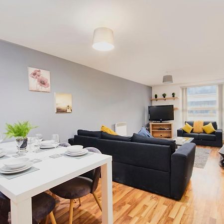 Stylish Manchester Gem - Sleeps 10! Dış mekan fotoğraf