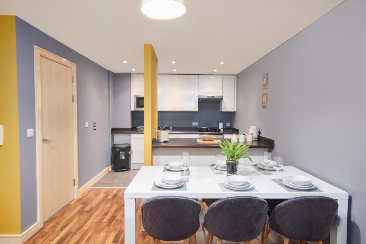 Stylish Manchester Gem - Sleeps 10! Dış mekan fotoğraf