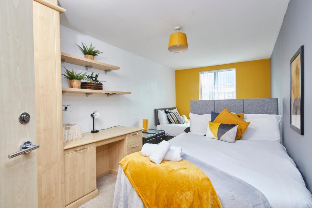 Stylish Manchester Gem - Sleeps 10! Dış mekan fotoğraf
