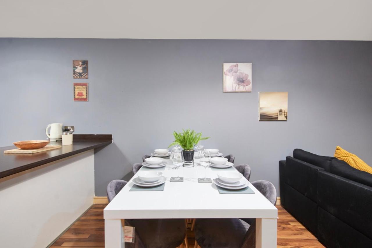 Stylish Manchester Gem - Sleeps 10! Dış mekan fotoğraf